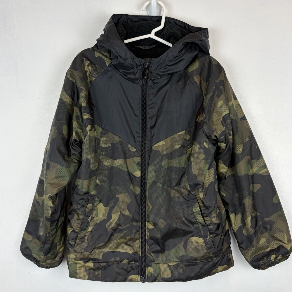 Nike Camo Jacket Boys 7 Hooded Zip Front Fleece Lined  Cozy Warm